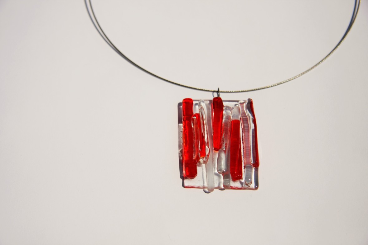 ogrlica-rdeca-10b.jpg